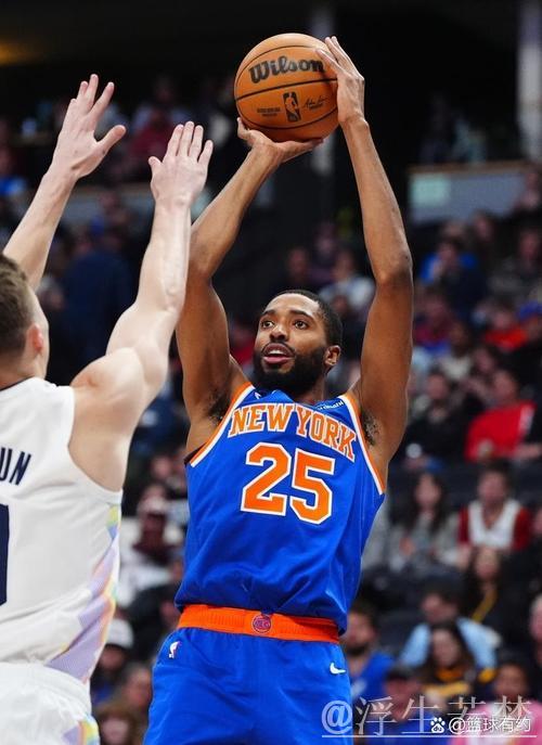 克尼普尔第8次助攻决胜时刻，布里奇斯突破上篮得分